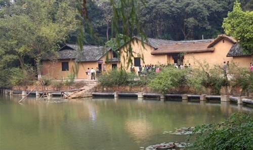 三烟酒店如何开发客户
