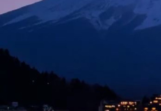 太空狼人赚钱的方法