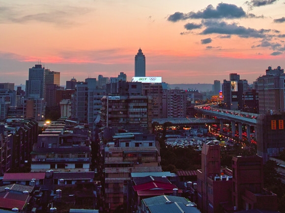 养锦鲤鱼赚钱吗