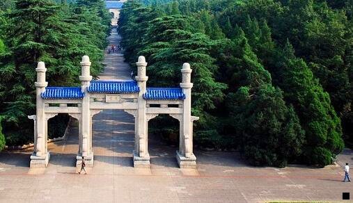 三一枪毙命的部位