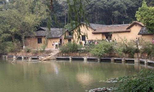 三县城最适合开什么店