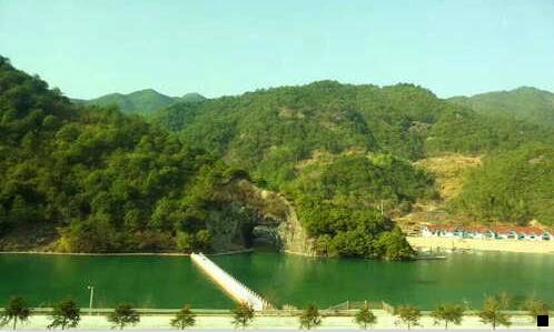 二摩旅怎么赚钱